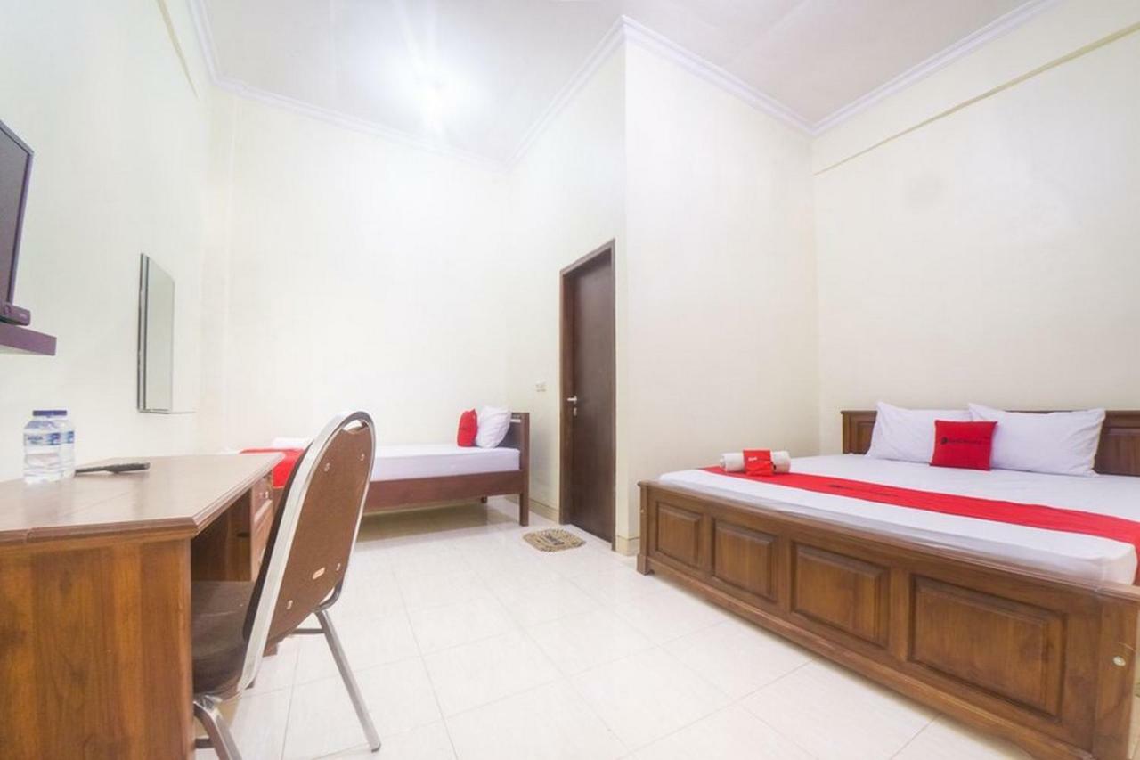 Reddoorz Near Nusa Cendana University Kupang  Eksteriør bilde