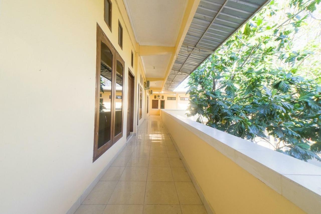 Reddoorz Near Nusa Cendana University Kupang  Eksteriør bilde