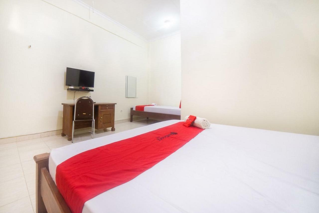 Reddoorz Near Nusa Cendana University Kupang  Eksteriør bilde