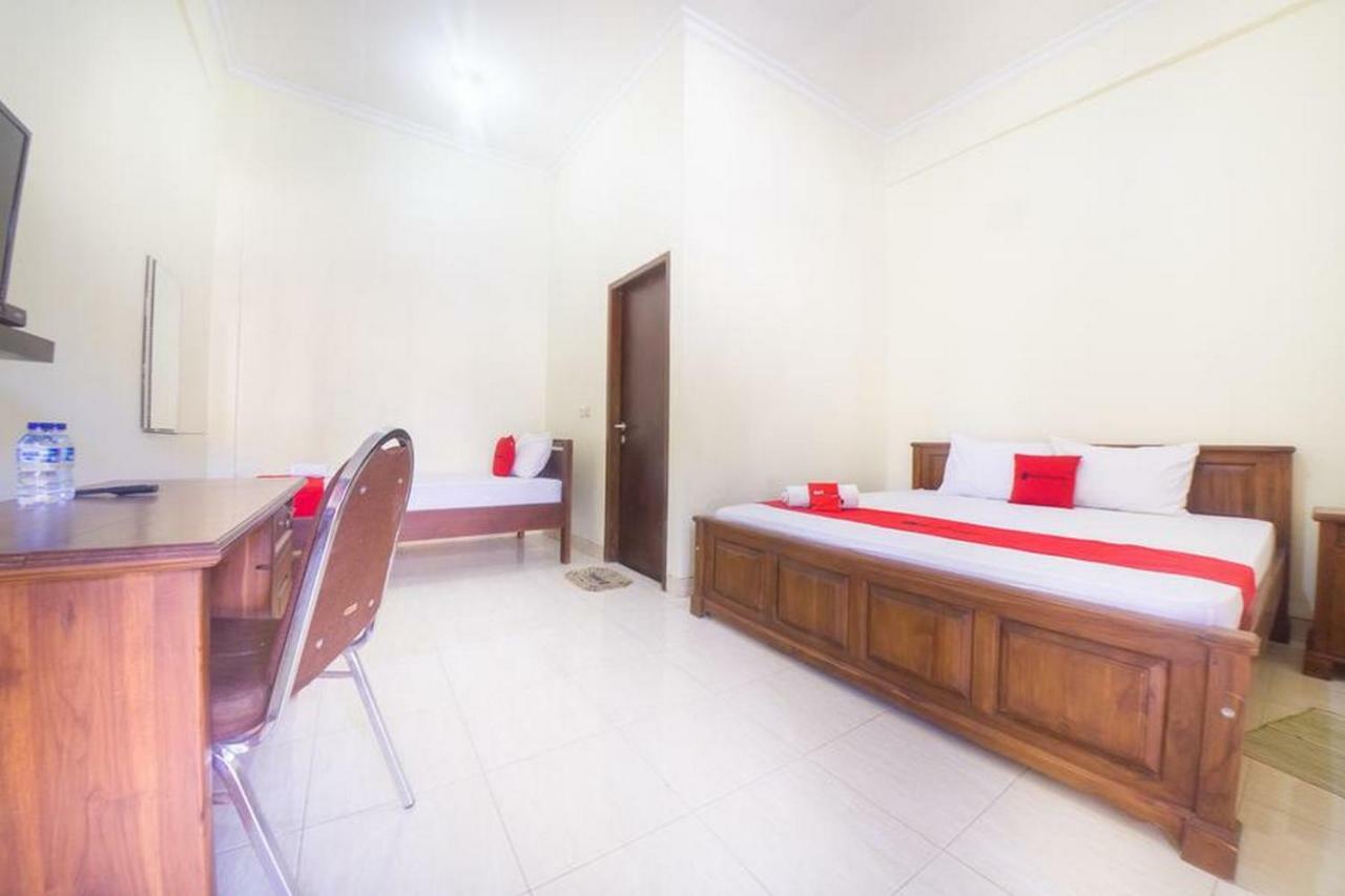 Reddoorz Near Nusa Cendana University Kupang  Eksteriør bilde